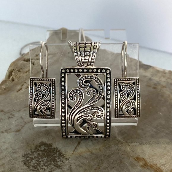 Silpada Jewelry - Silpada Sterling Silver Paisley Open Scroll Pendant Necklace & Earrings Set 20"